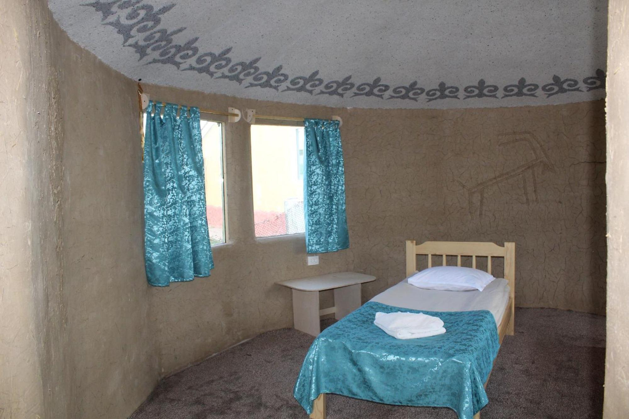 Guest House Emily Bokonbayevo Dış mekan fotoğraf