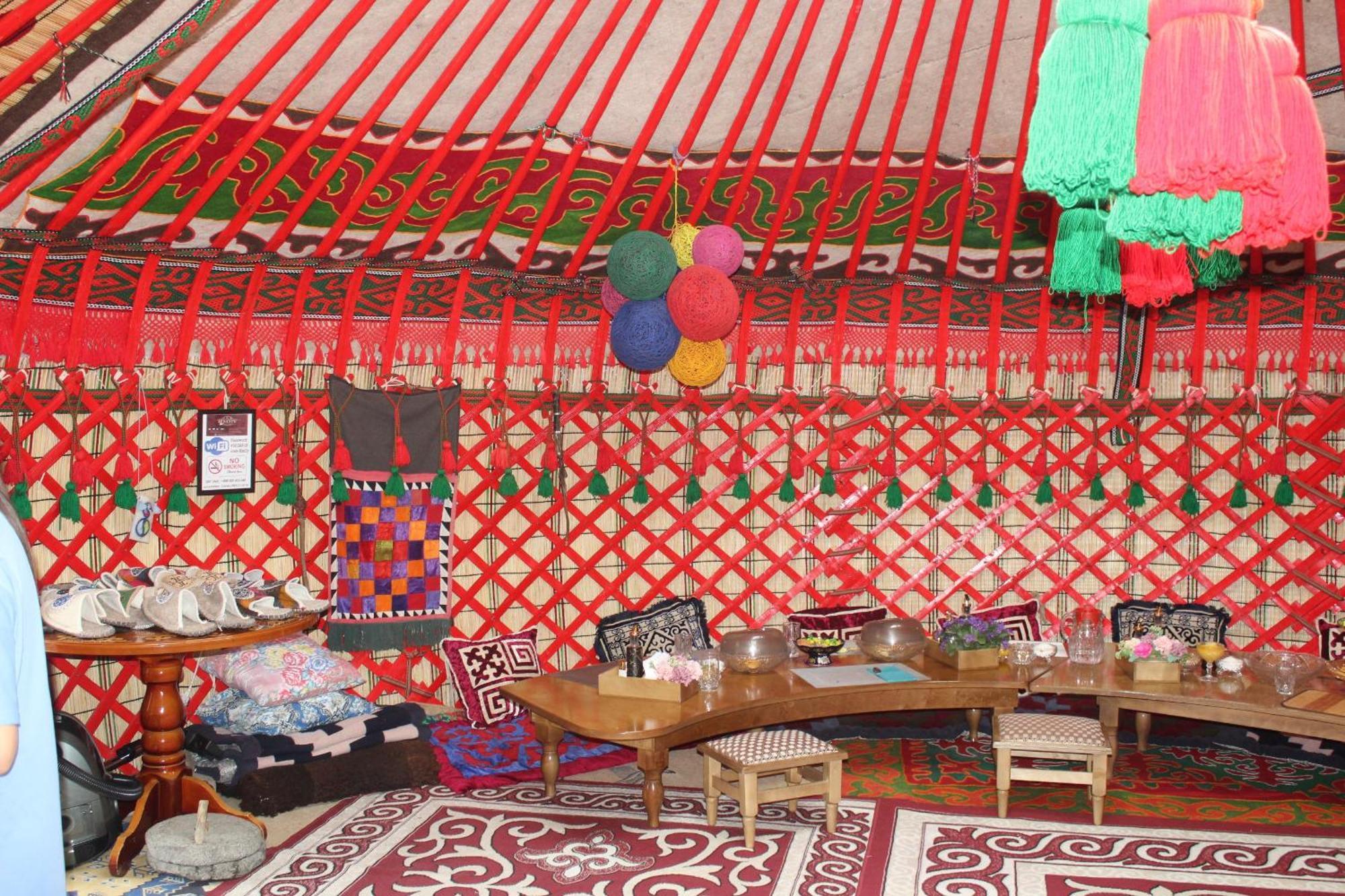 Guest House Emily Bokonbayevo Dış mekan fotoğraf