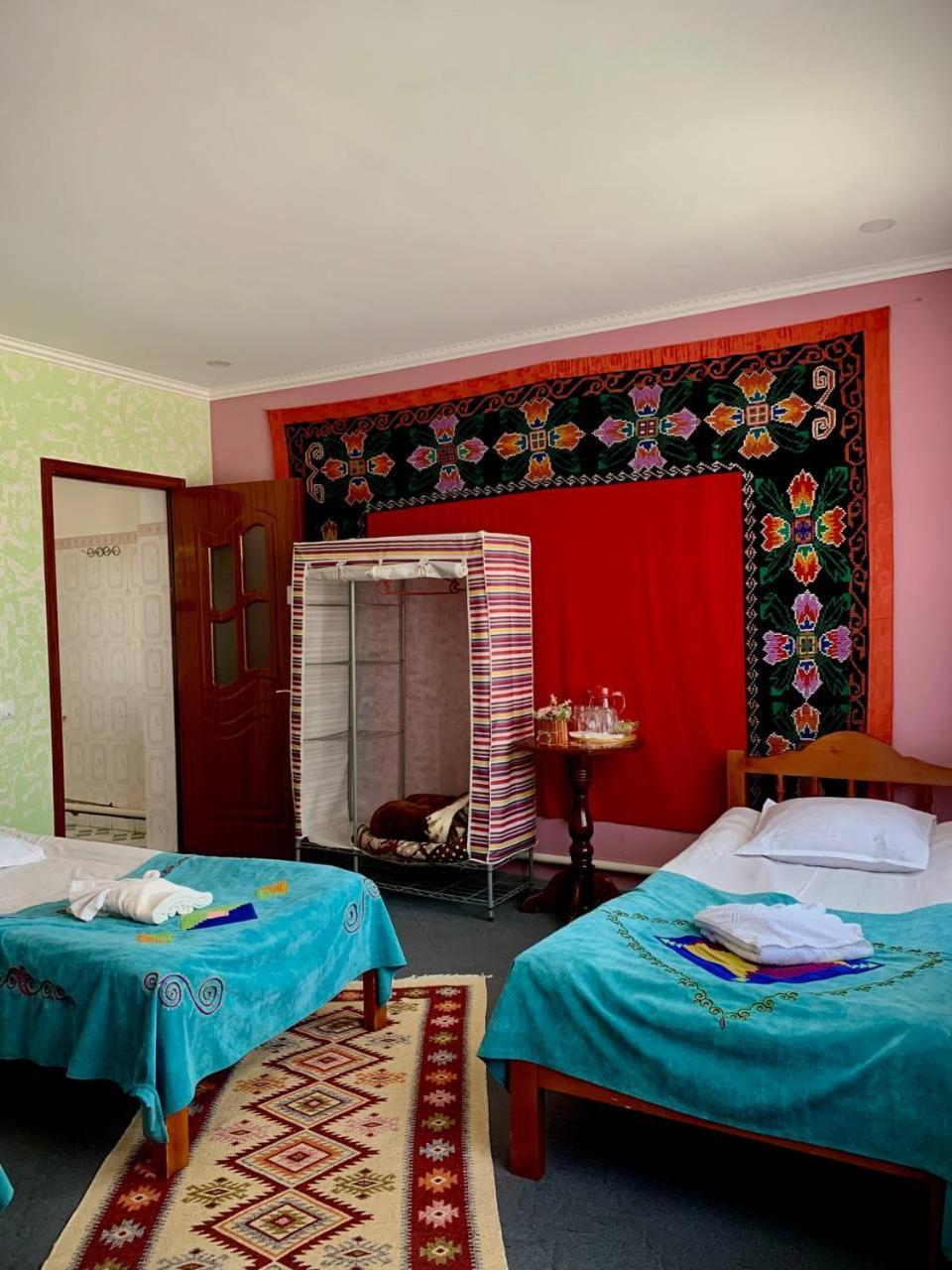 Guest House Emily Bokonbayevo Dış mekan fotoğraf